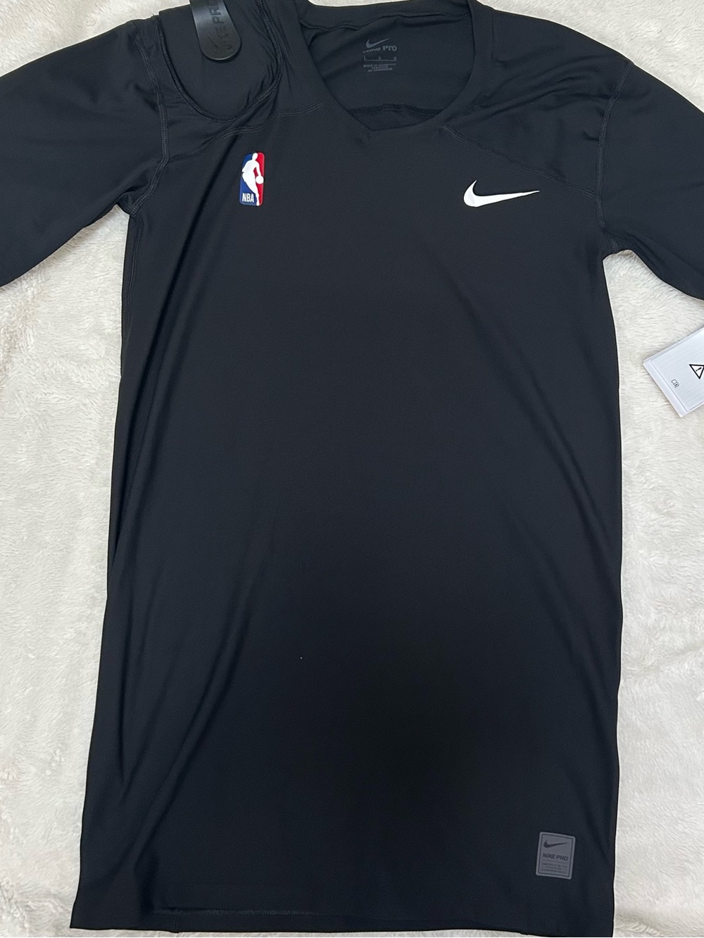 New Nike NBA Team Issued Elite Pro Compression Padded Shirt Size L BQ2419-010